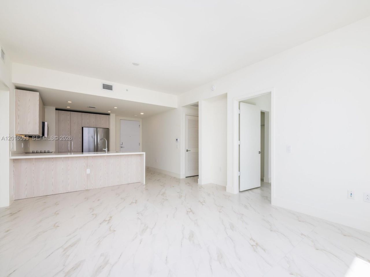2000 S Metropica Way, Unit 2007, Sunrise, FL 33323 Photo