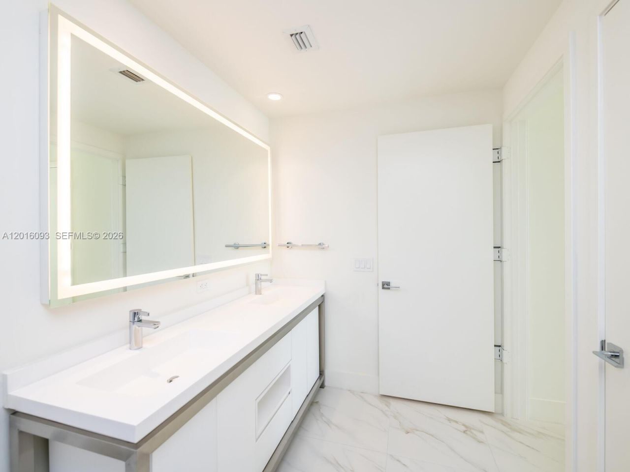2000 S Metropica Way, Unit 2007, Sunrise, FL 33323 Photo