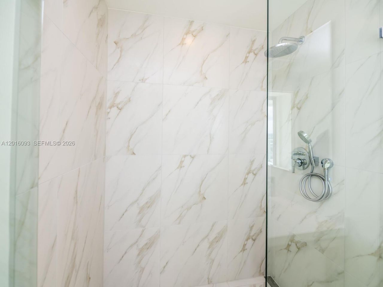 2000 S Metropica Way, Unit 2007, Sunrise, FL 33323 Photo