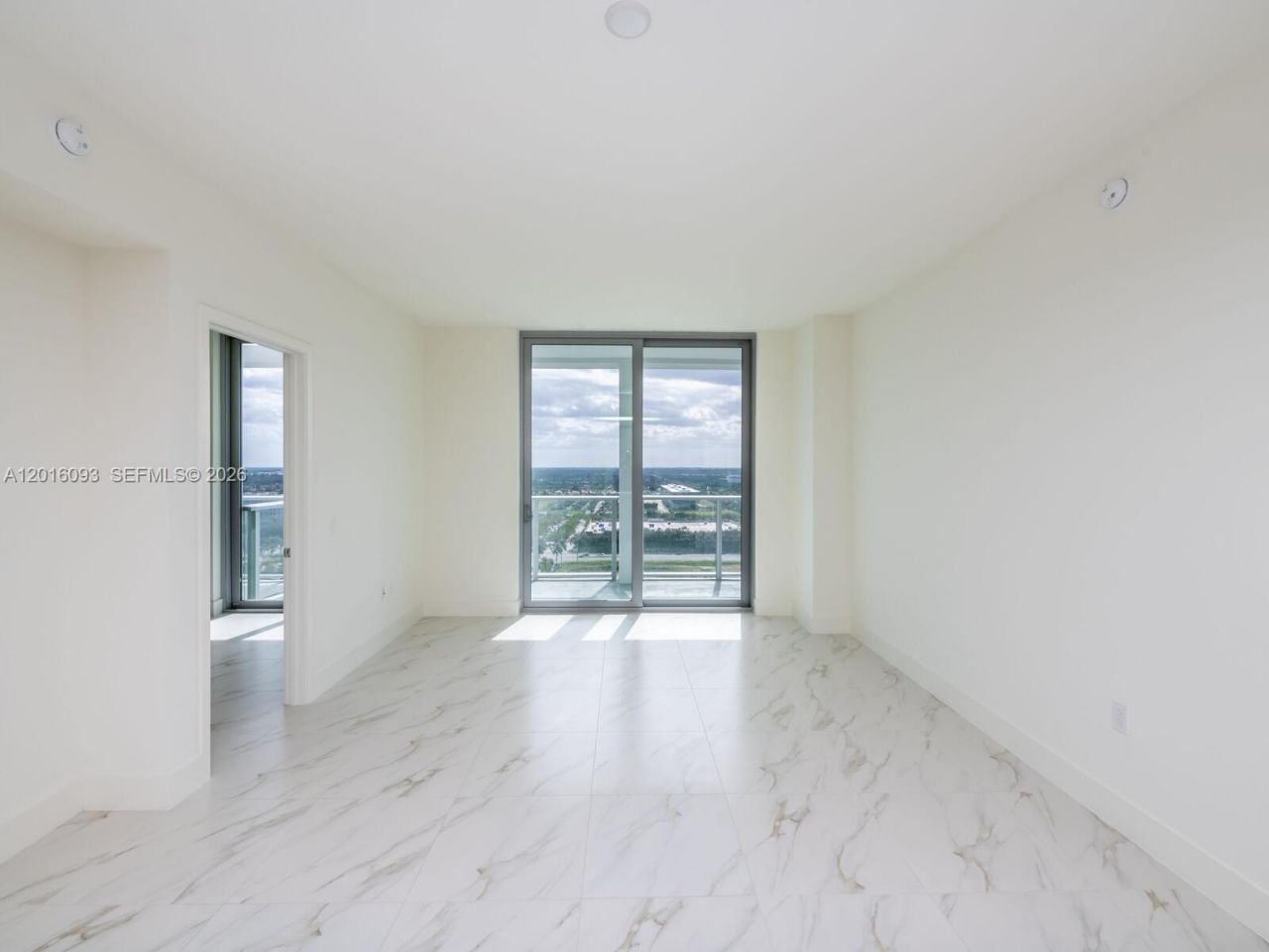 2000 S Metropica Way, Unit 2007, Sunrise, FL 33323 Photo