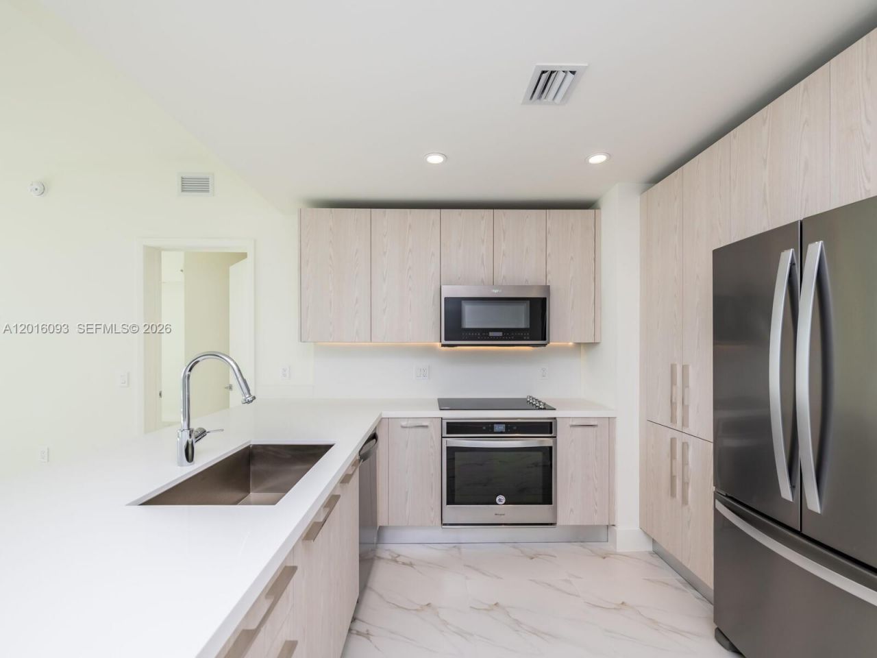 2000 S Metropica Way, Unit 2007, Sunrise, FL 33323 Photo