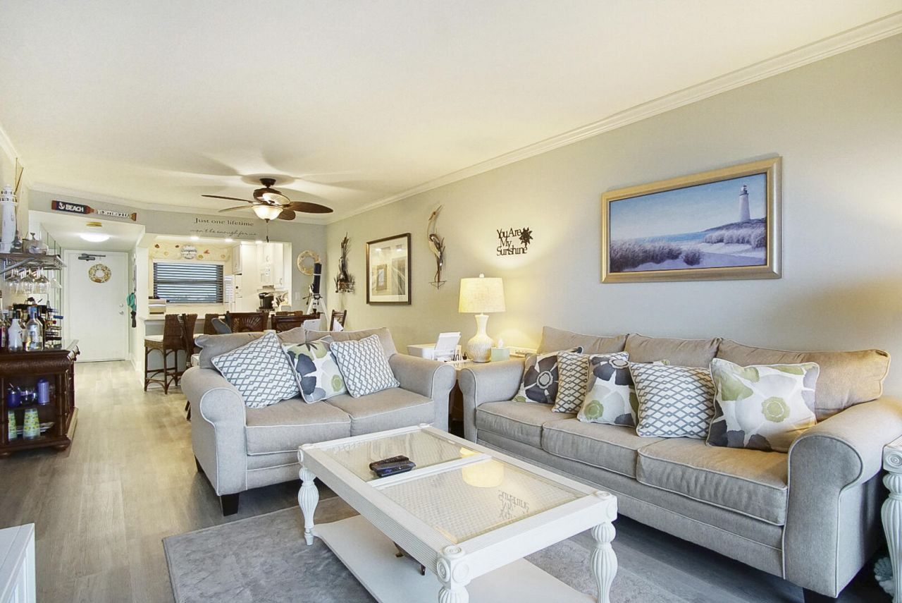10310 S Ocean Drive, Unit 405, Jensen Beach, FL 34957 Photo