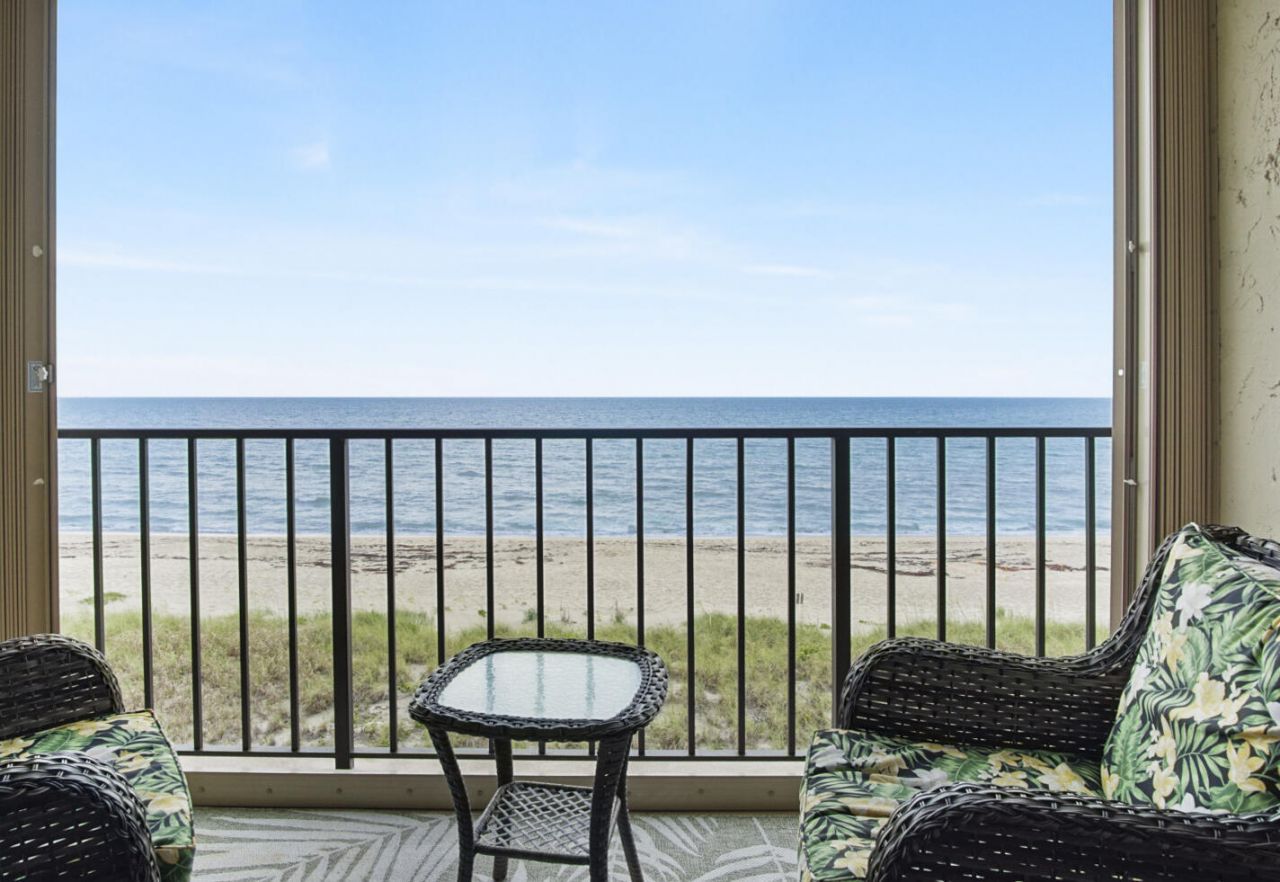 10310 S Ocean Drive, Unit 405, Jensen Beach, FL 34957 Photo
