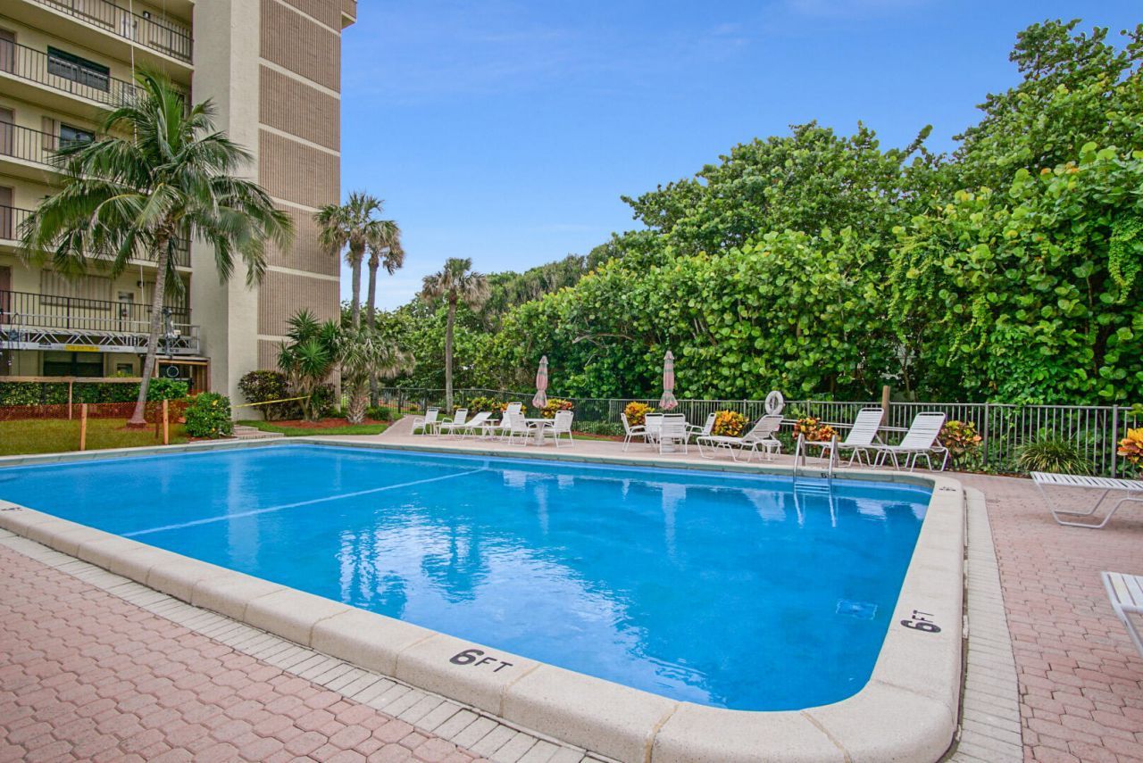 10310 S Ocean Drive, Unit 405, Jensen Beach, FL 34957 Photo