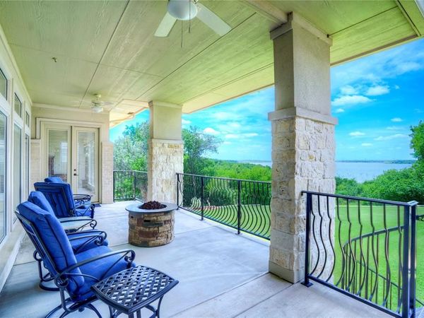 1132 Mallard Pointe Drive, Grand Prairie, TX 75104