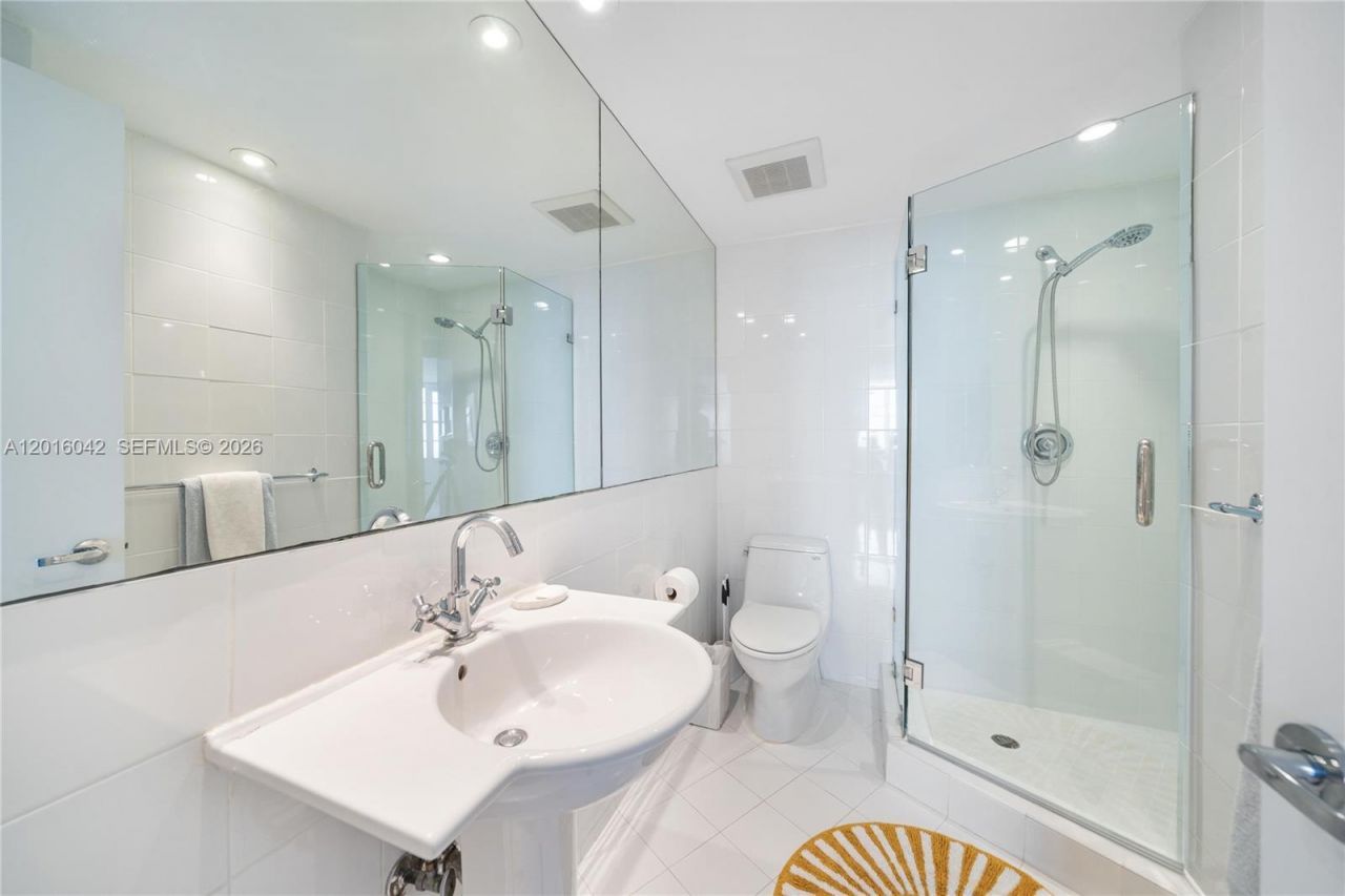 20 Island Ave, Unit 1401, Miami Beach, FL 33139 Photo