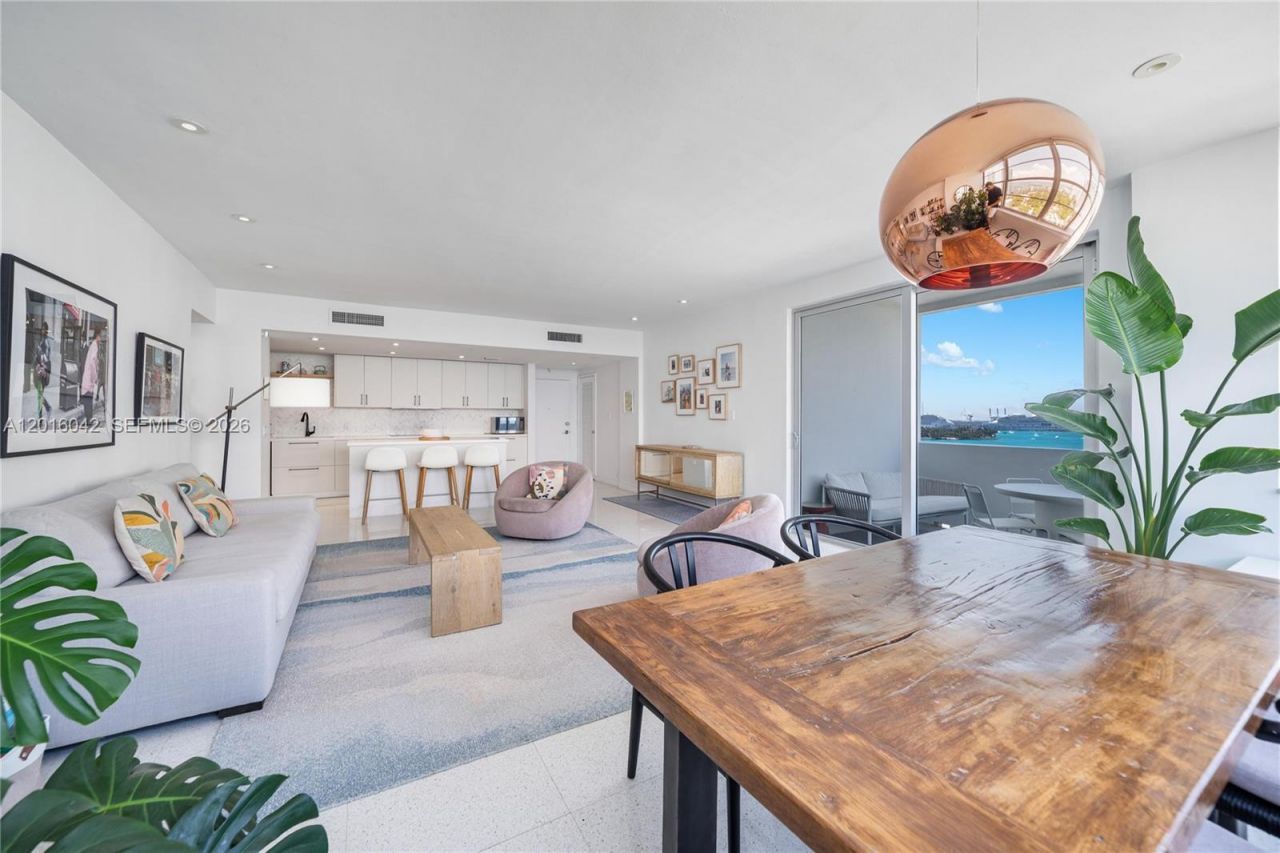 20 Island Ave, Unit 1401, Miami Beach, FL 33139 Photo