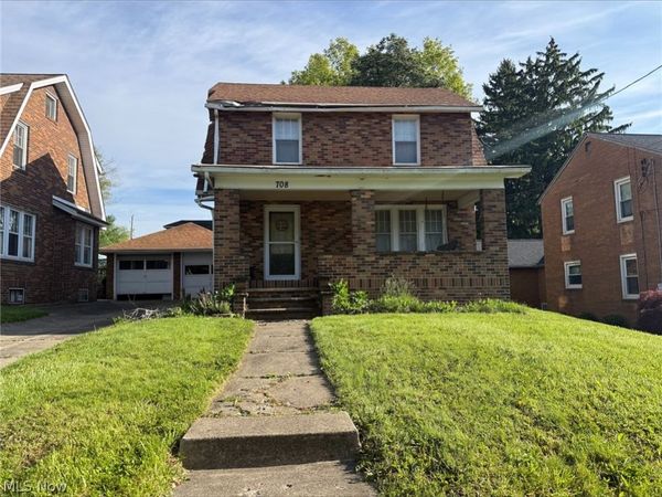 708 E Bowman Street , Wooster, OH 44691