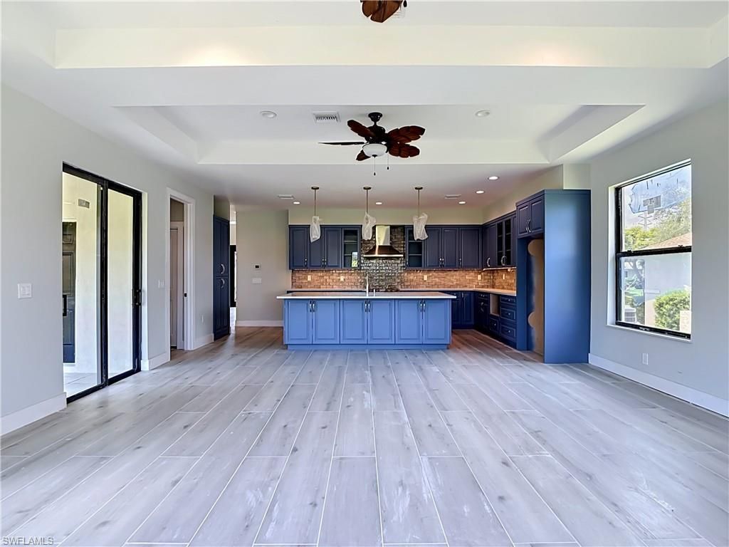 8831 Woodgate Dr, Fort Myers, FL 33908 Photo