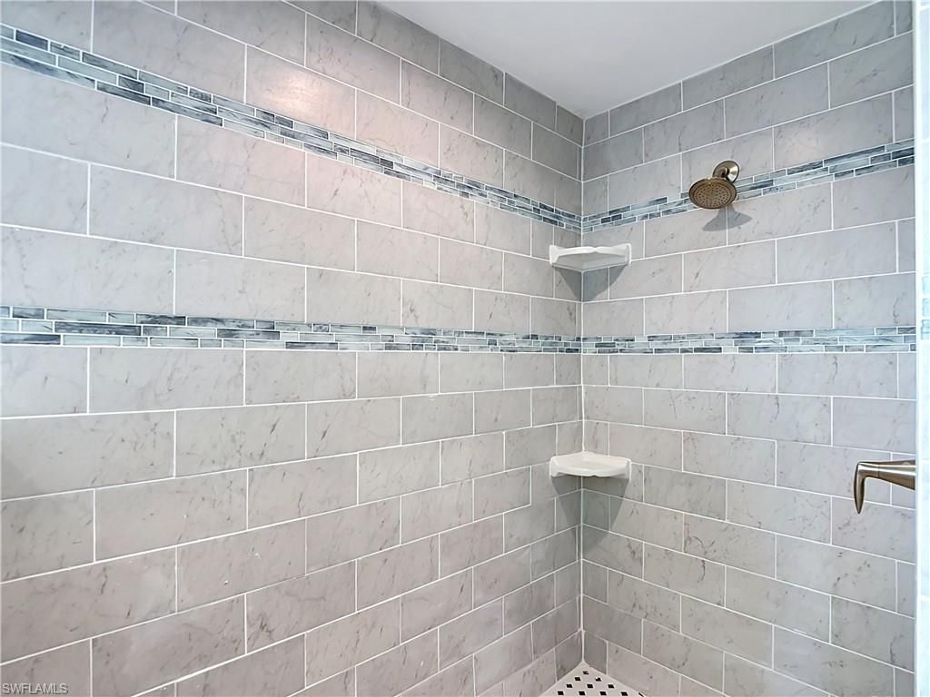 8831 Woodgate Dr, Fort Myers, FL 33908 Photo