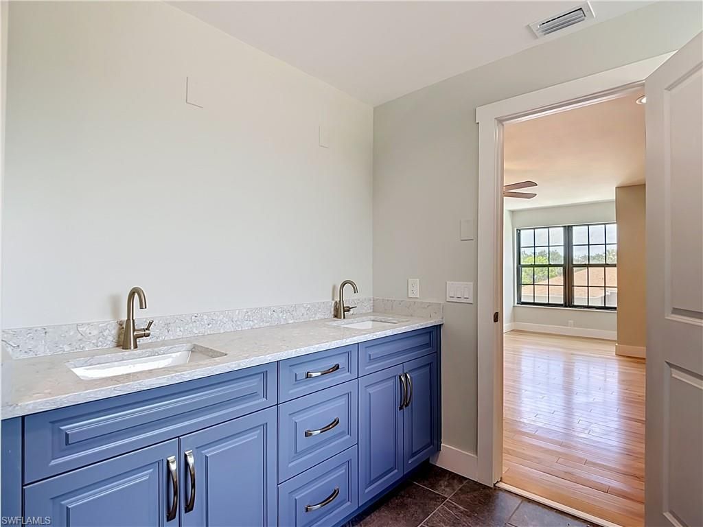 8831 Woodgate Dr, Fort Myers, FL 33908 Photo