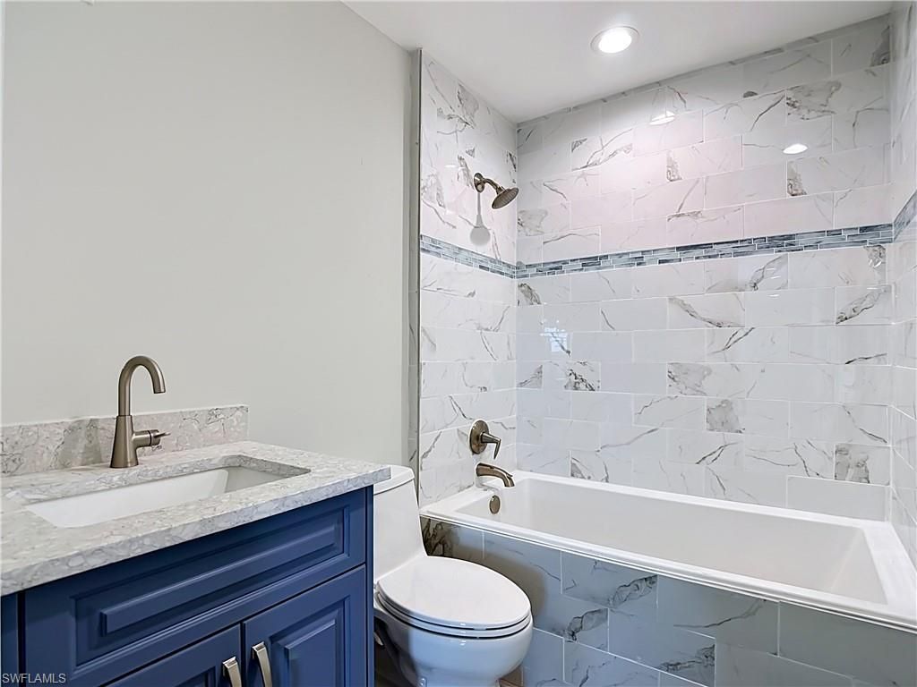 8831 Woodgate Dr, Fort Myers, FL 33908 Photo