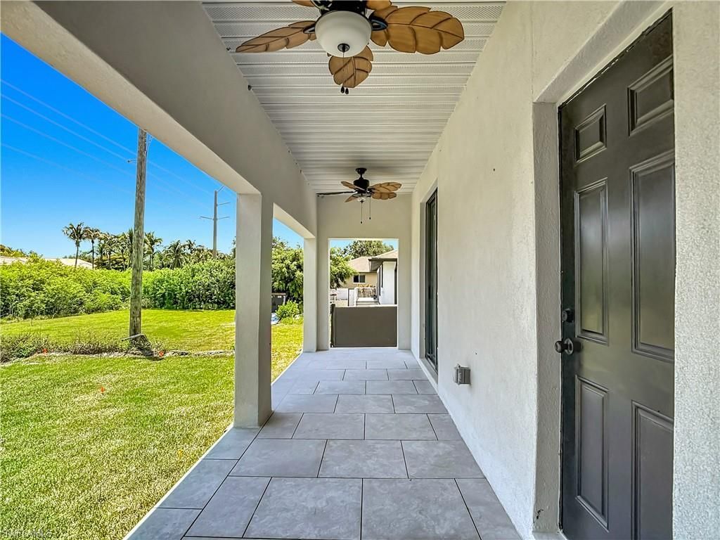 8831 Woodgate Dr, Fort Myers, FL 33908 Photo