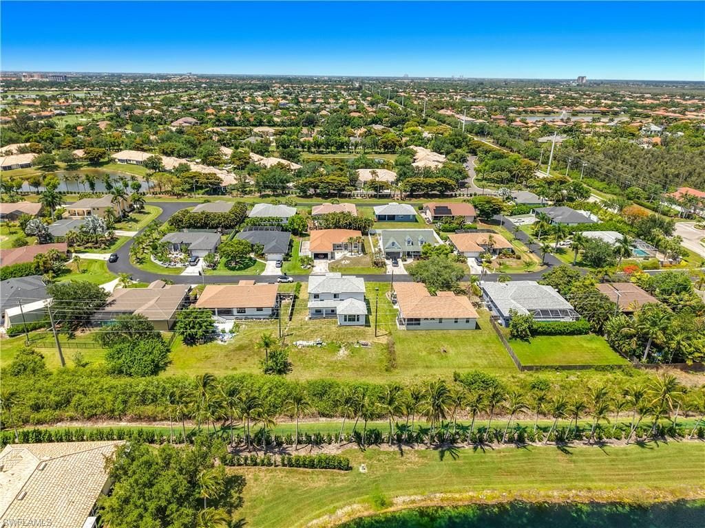 8831 Woodgate Dr, Fort Myers, FL 33908 Photo