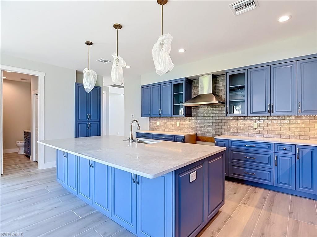 8831 Woodgate Dr, Fort Myers, FL 33908 Photo