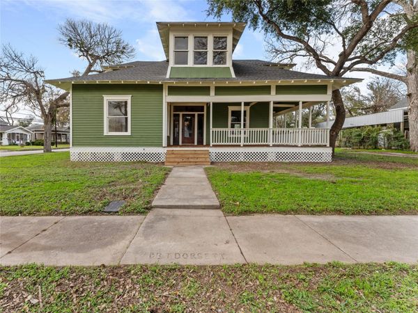 603 Saint Francis ST, Gonzales, TX 78629