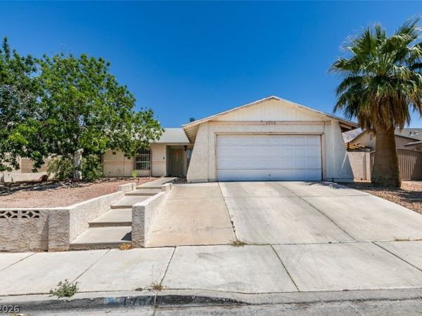 1952 Continental Avenue , Las Vegas, NV 89156
