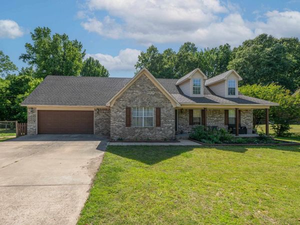 323 LAXTON LN, Munford, TN 38058