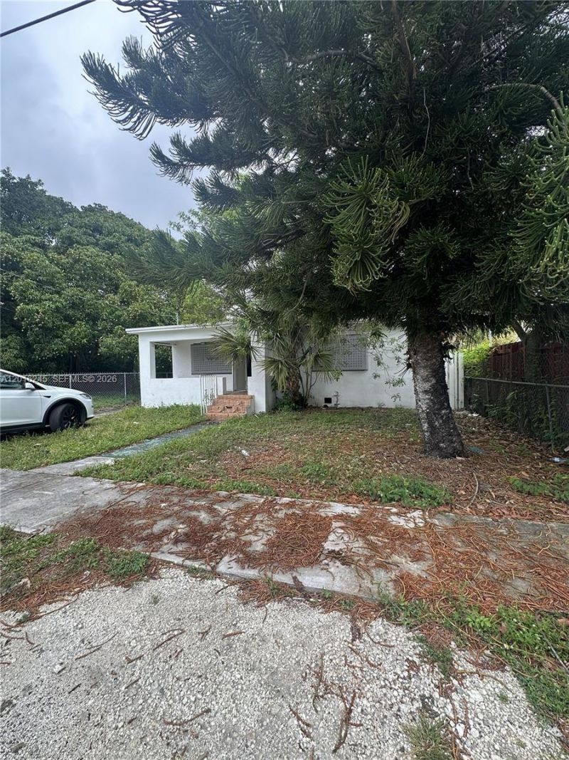 1891 NW 62nd Ter, Miami, FL 33147 Photo