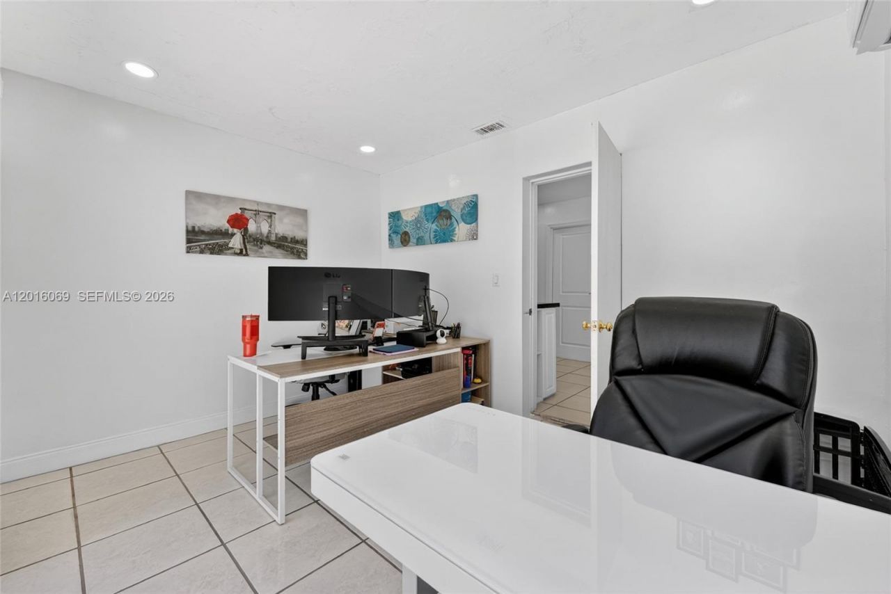 2620 NW 89th Ave, Sunrise, FL 33322 Photo