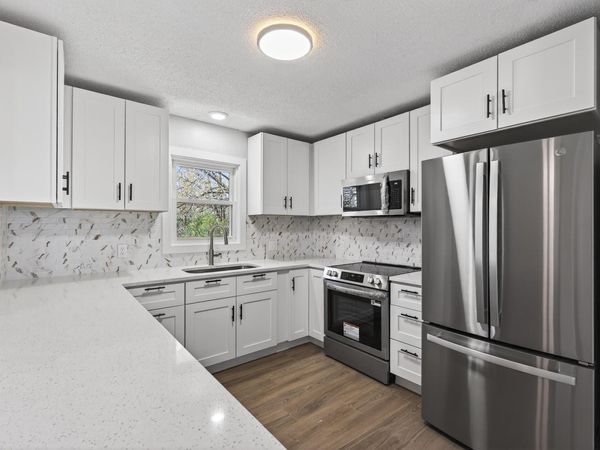 3125 Winnetka Avenue N, Crystal, MN 55427