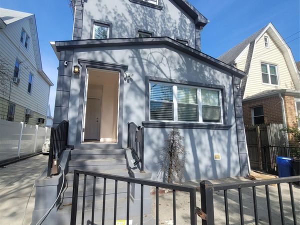 106th 96th , South Ozone Park, NY 11417
