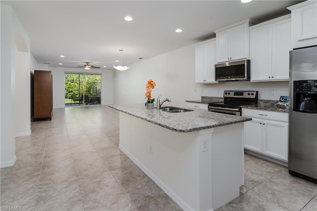 14939 Edgewater Cir , Naples, FL 34114 Photo