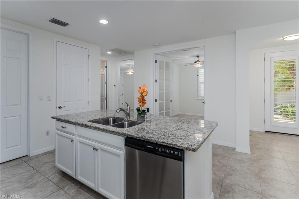 14939 Edgewater Cir , Naples, FL 34114 Photo