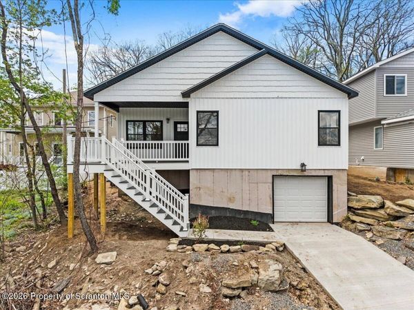 510 Sheridan Avenue, Clarks Summit, PA 18411