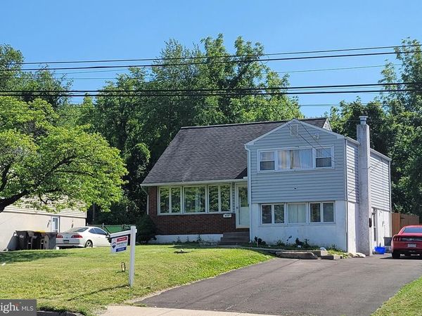 635 W COUNTY LINE ROAD, HATBORO, PA 19040