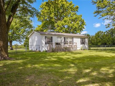 509 N Sherman Street, Wheeling, MO 64688