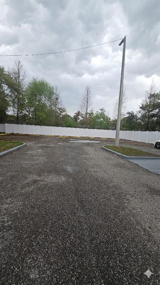 13612 N 21st Street , Tampa, FL 33613 Photo