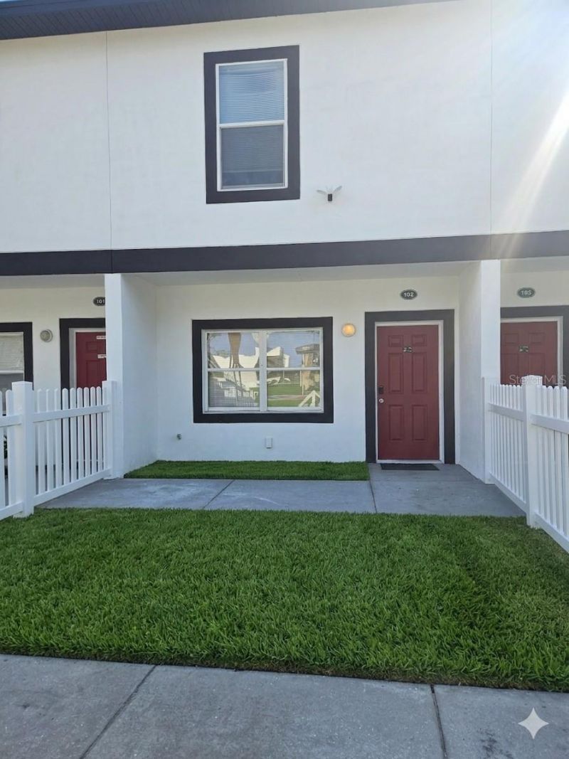 13612 N 21st Street , Tampa, FL 33613 Photo