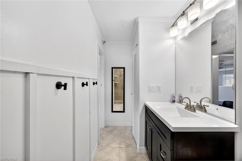 6300 S Pointe Blvd, Unit 327, Fort Myers, FL 33919 Photo