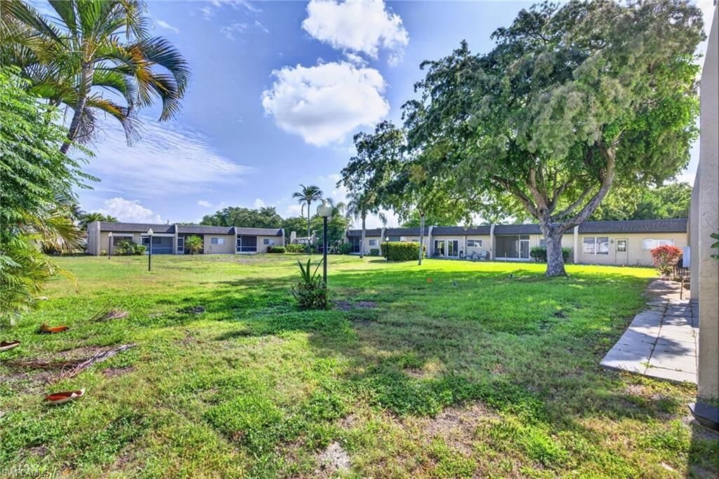 6300 S Pointe Blvd, Unit 327, Fort Myers, FL 33919 Photo
