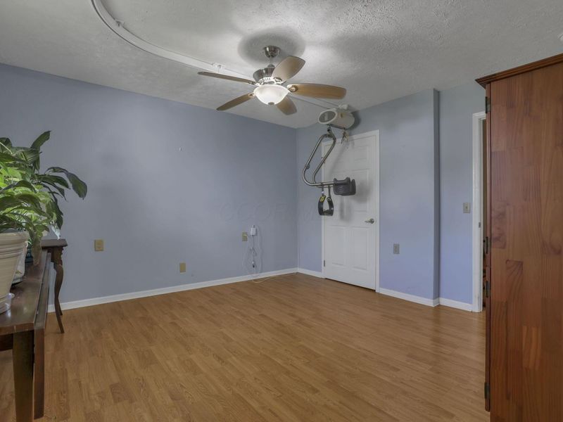 29690 Cherrycrest Drive , Logan, OH 43138 Photo 12
