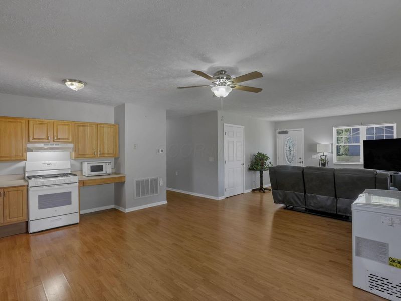 29690 Cherrycrest Drive , Logan, OH 43138 Photo 6