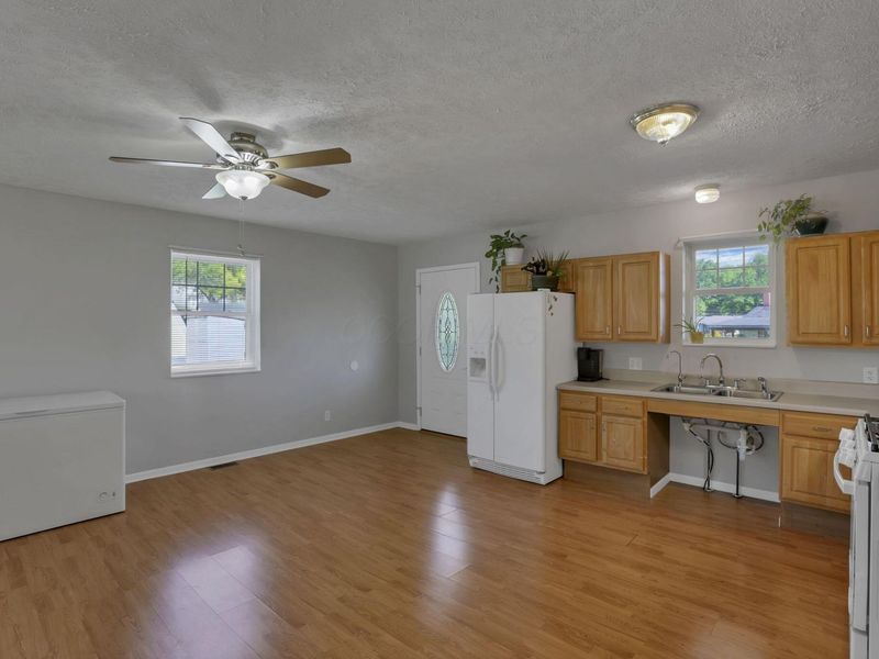 29690 Cherrycrest Drive , Logan, OH 43138 Photo 8