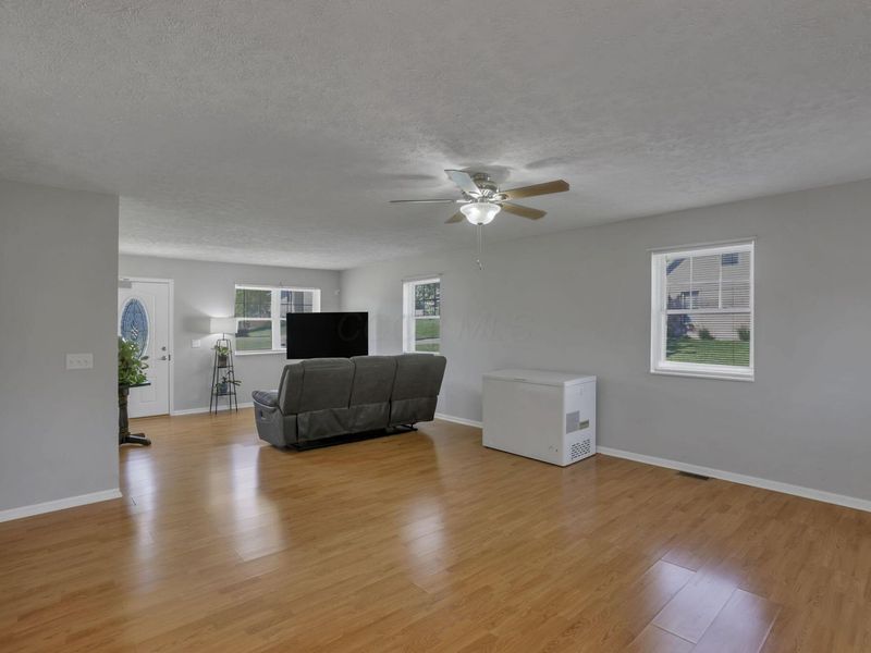 29690 Cherrycrest Drive , Logan, OH 43138 Photo 9