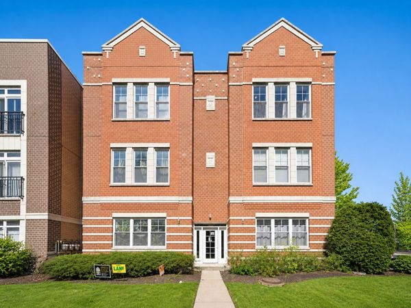 2204 N NATCHEZ Avenue , Unit 3N, Chicago, IL 60707