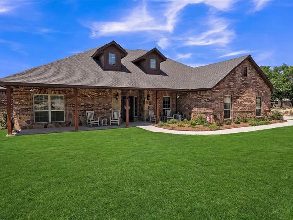113 Woody Williams Court , Weatherford, TX 76088