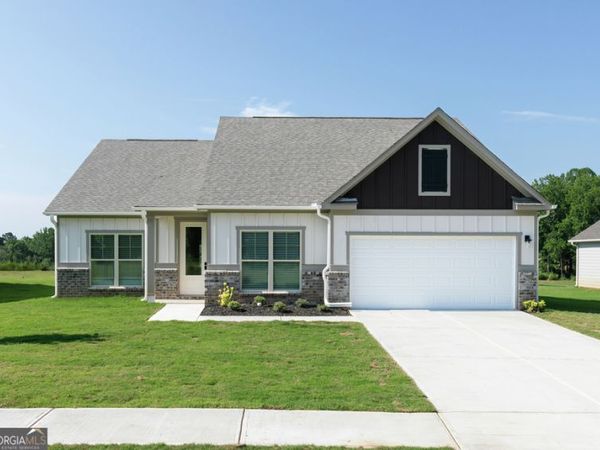 38 Cantrell Drive, Dallas, GA 30157