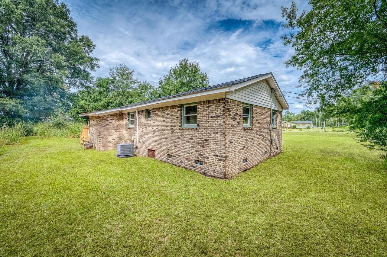 1091 Spring Plains Road Photo 15