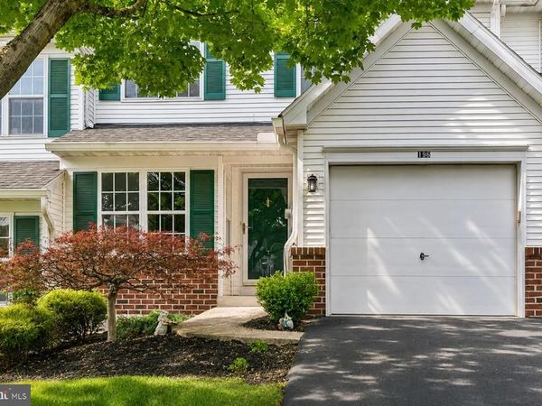 196 WALTON COURT, READING, PA 19606