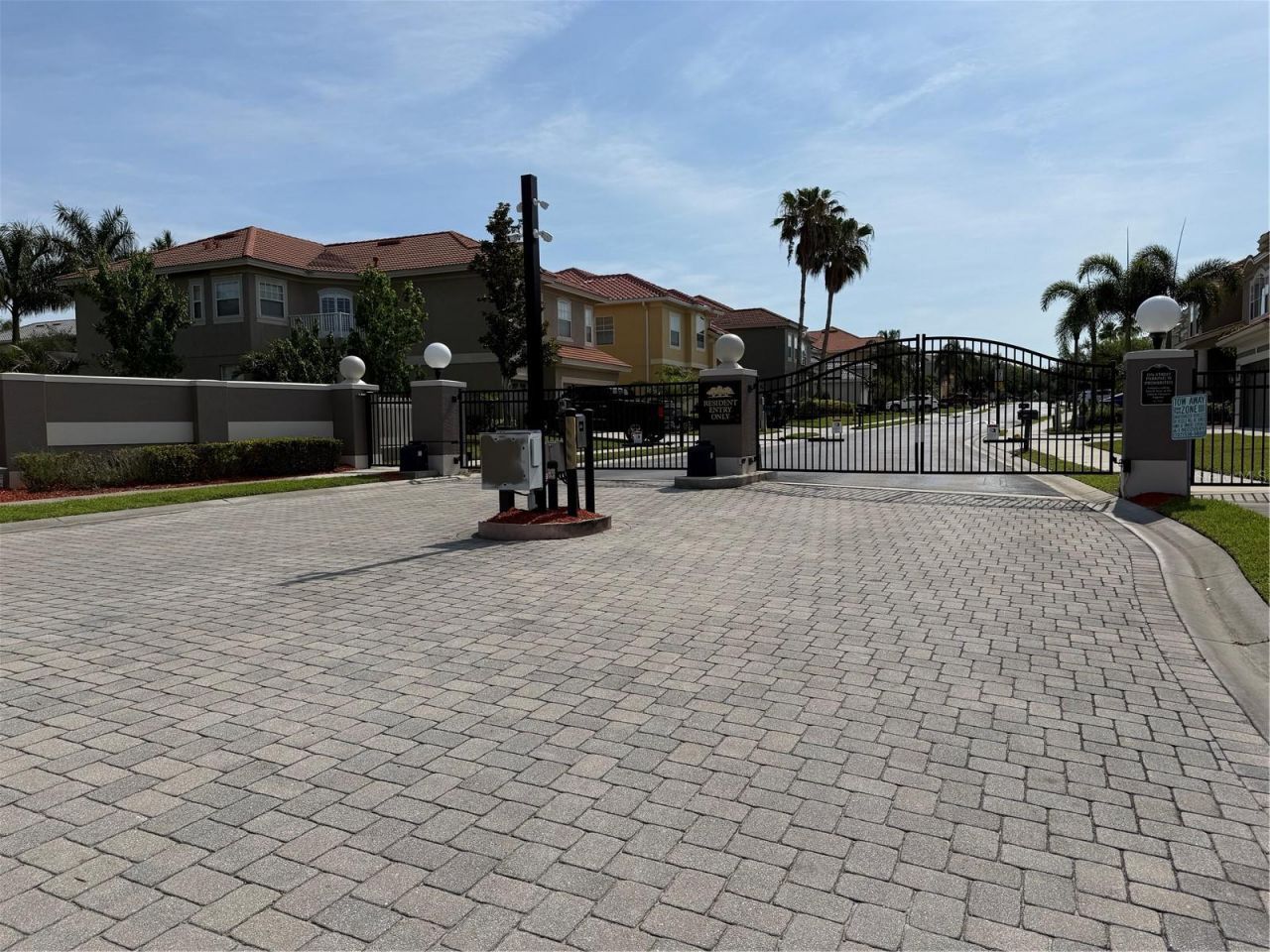 3356 Zack Drive , Dunedin, FL 34698 Photo