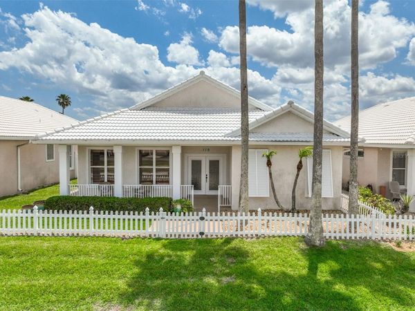 119 FLORIDA SHORES BOULEVARD , DAYTONA BEACH, FL 32118