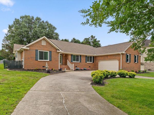 636 Pine Brow Trail, Chattanooga, TN 37421