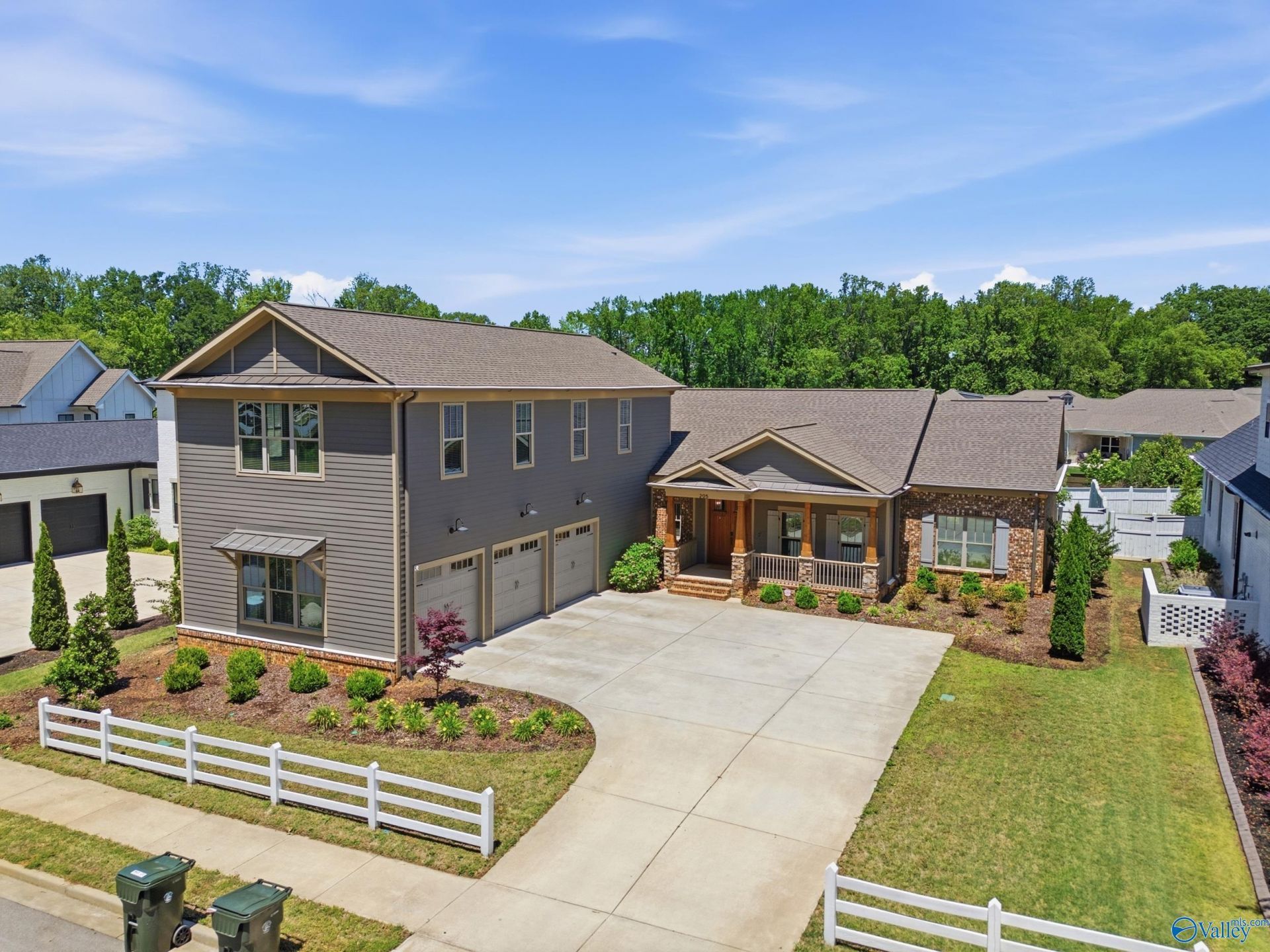 205 Farmhouse Drive, Madison, AL 35757 Main Photo