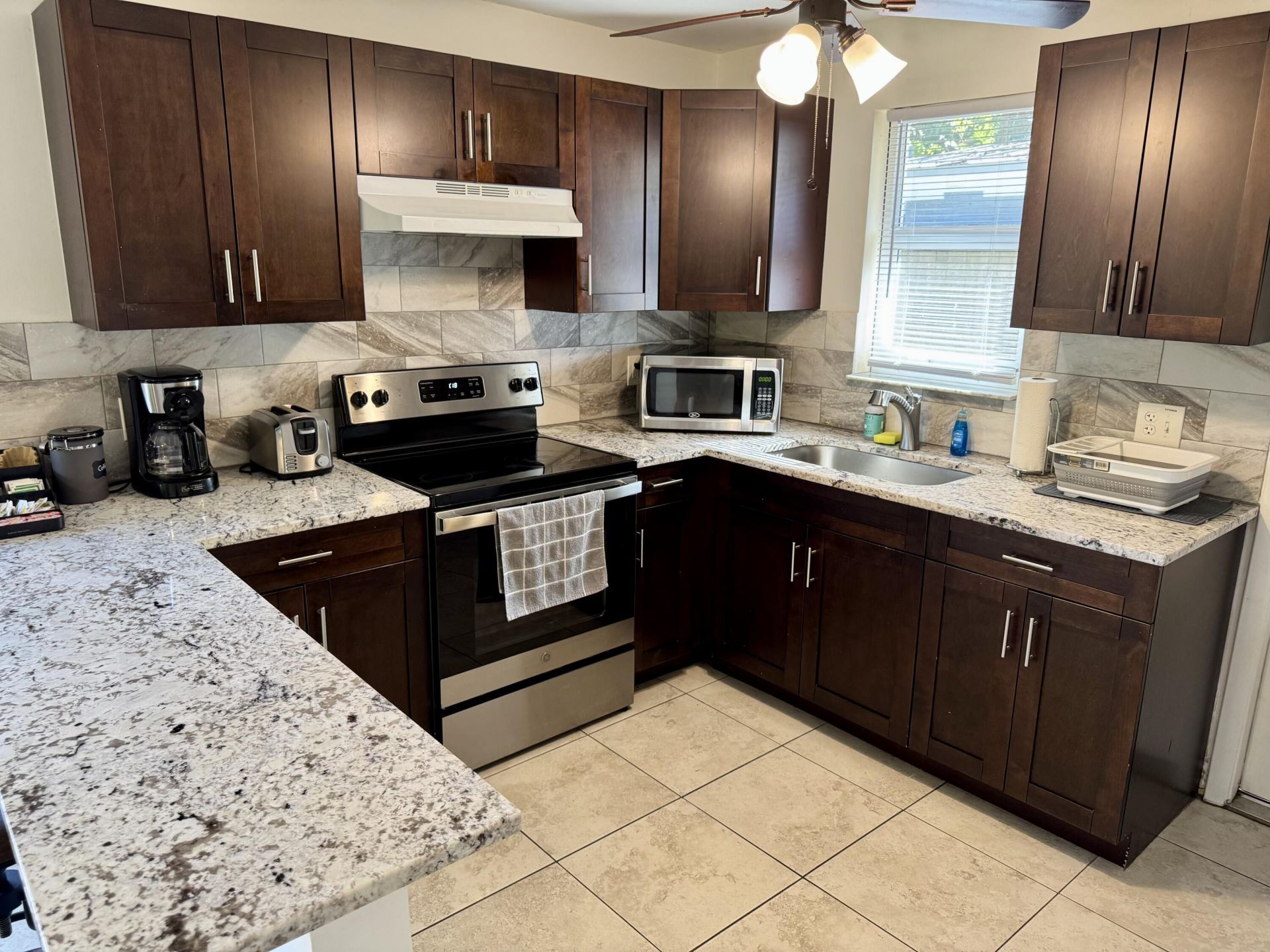 2008 SE 4th Avenue, Unit 1-3, Fort Lauderdale, FL 33316 Photo