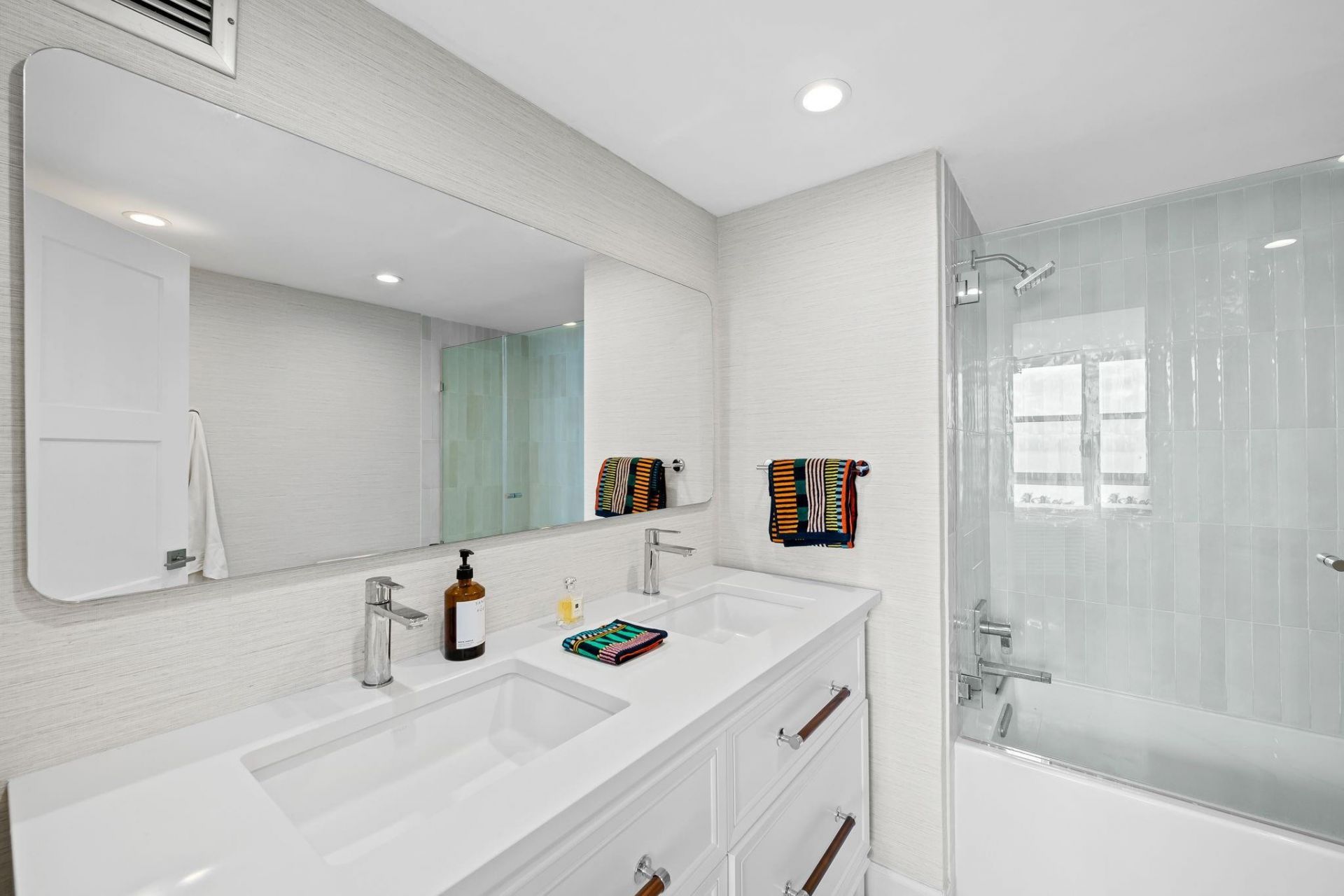 2841 N Ocean Boulevard, Unit 1508, Fort Lauderdale, FL 33308 Photo